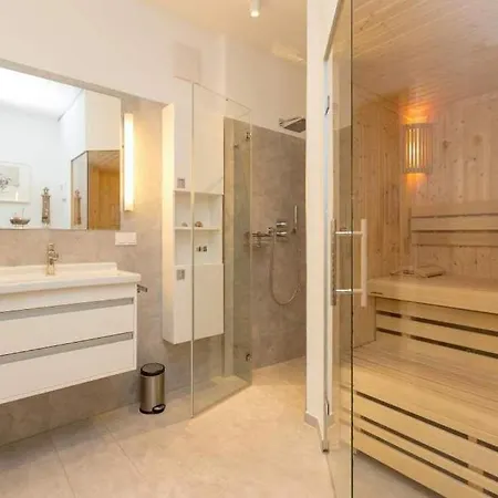 Westend App 11 Apartment